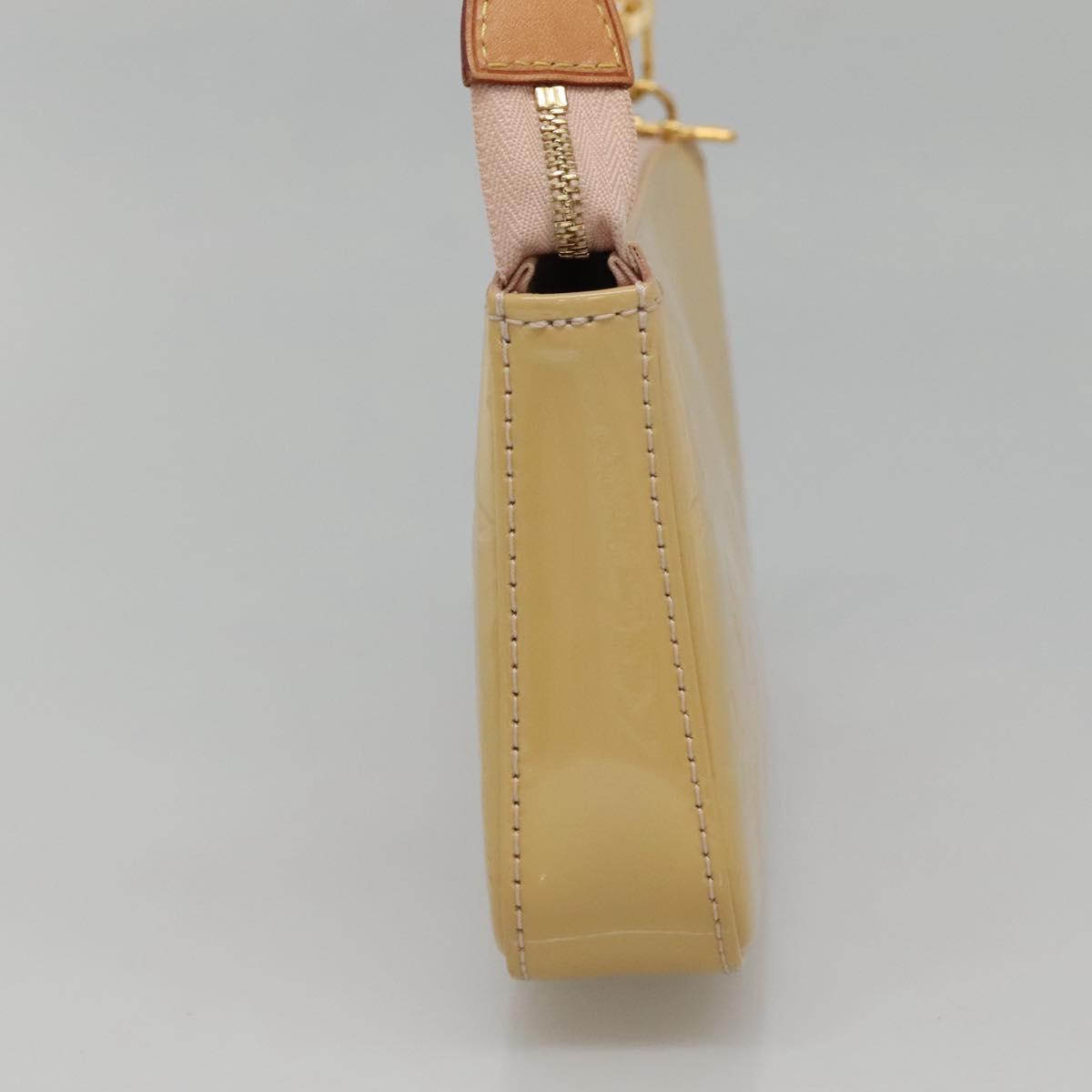 LOUIS VUITTON Vernis Pochette Accessoires Rose Angelique M90072 LV Auth 135464