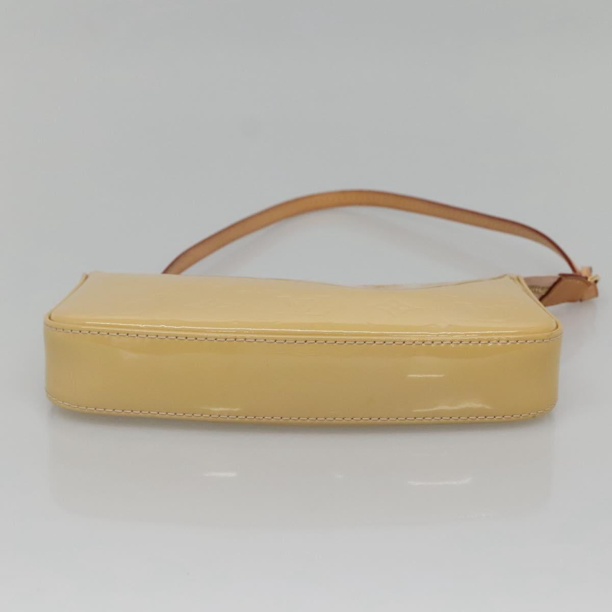 LOUIS VUITTON Vernis Pochette Accessoires Rose Angelique M90072 LV Auth 135464