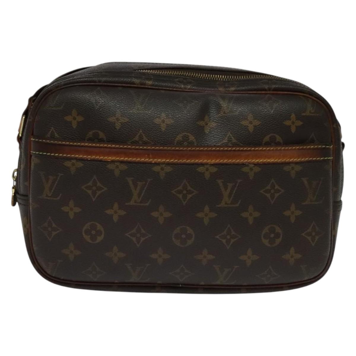 LOUIS VUITTON Monogram Reporter GM Shoulder Bag M45252 LV Auth 135633