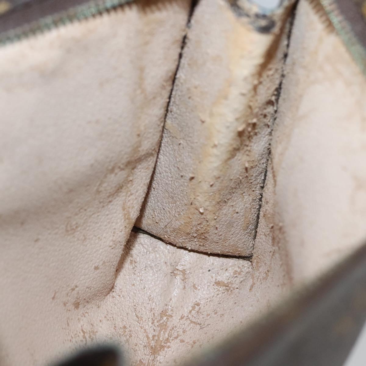 LOUIS VUITTON Monogram Poche Toilette 19 Pouch M47544 LV Auth 135742