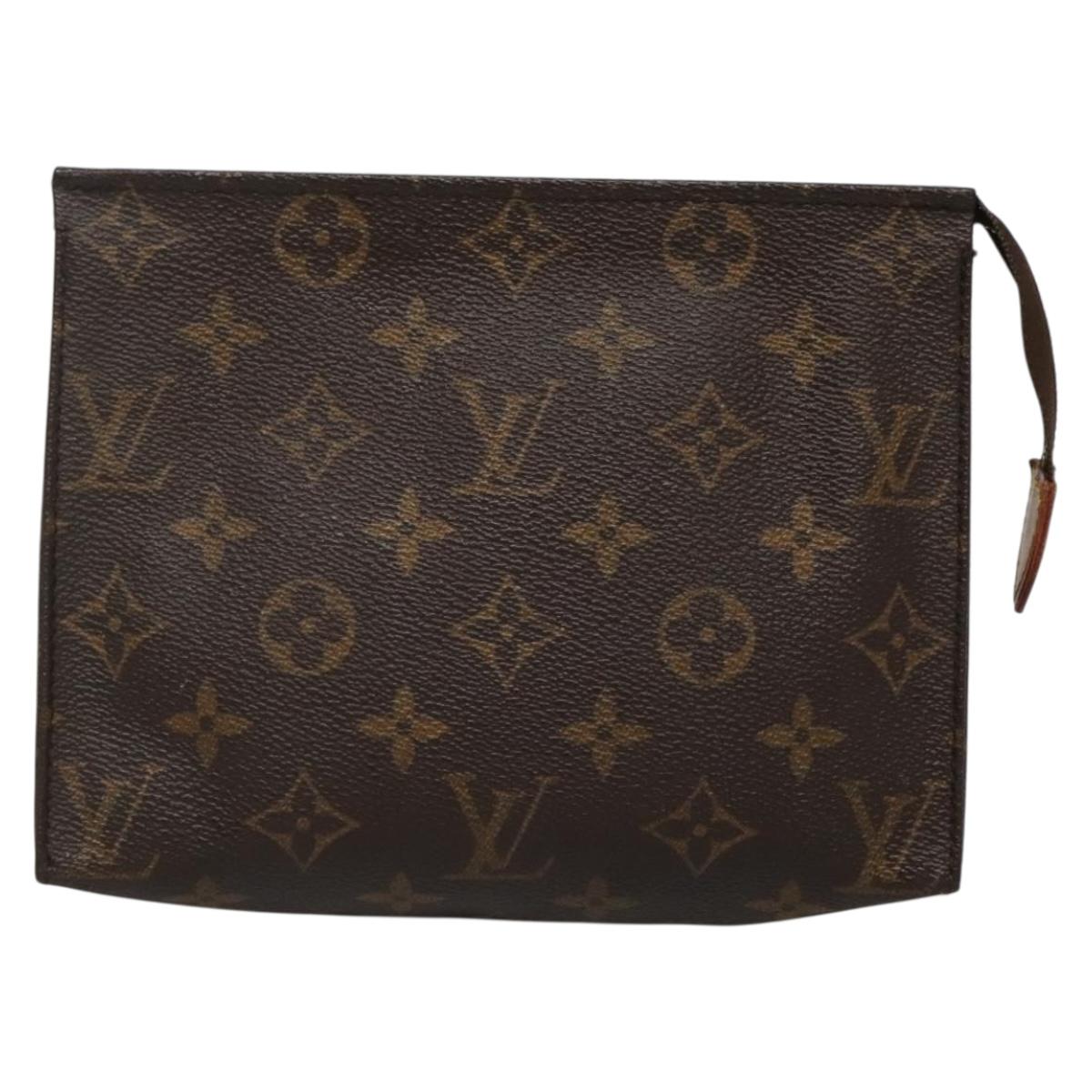 LOUIS VUITTON Monogram Poche Toilette 19 Pouch M47544 LV Auth 135742