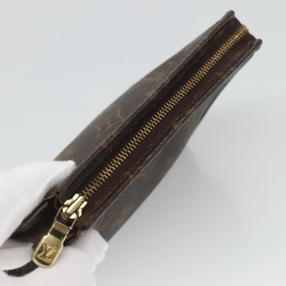 LOUIS VUITTON Monogram Poche Toilette 15 Pouch M47546 LV Auth 135744