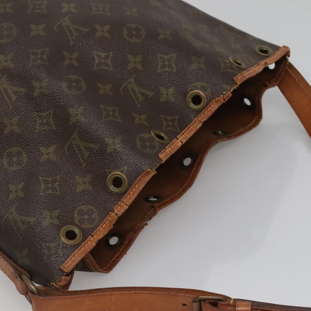 LOUIS VUITTON Monogram Petit Noe Shoulder Bag Vintage M42226 LV Auth 135844