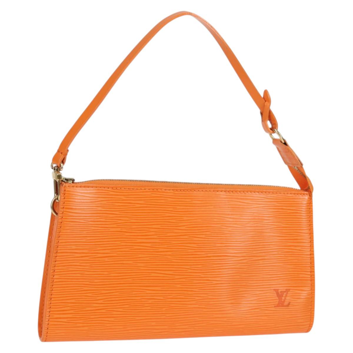 LOUIS VUITTON Epi Pochette Accessoires Pouch Orange Mandarin M5294H Auth 135912V