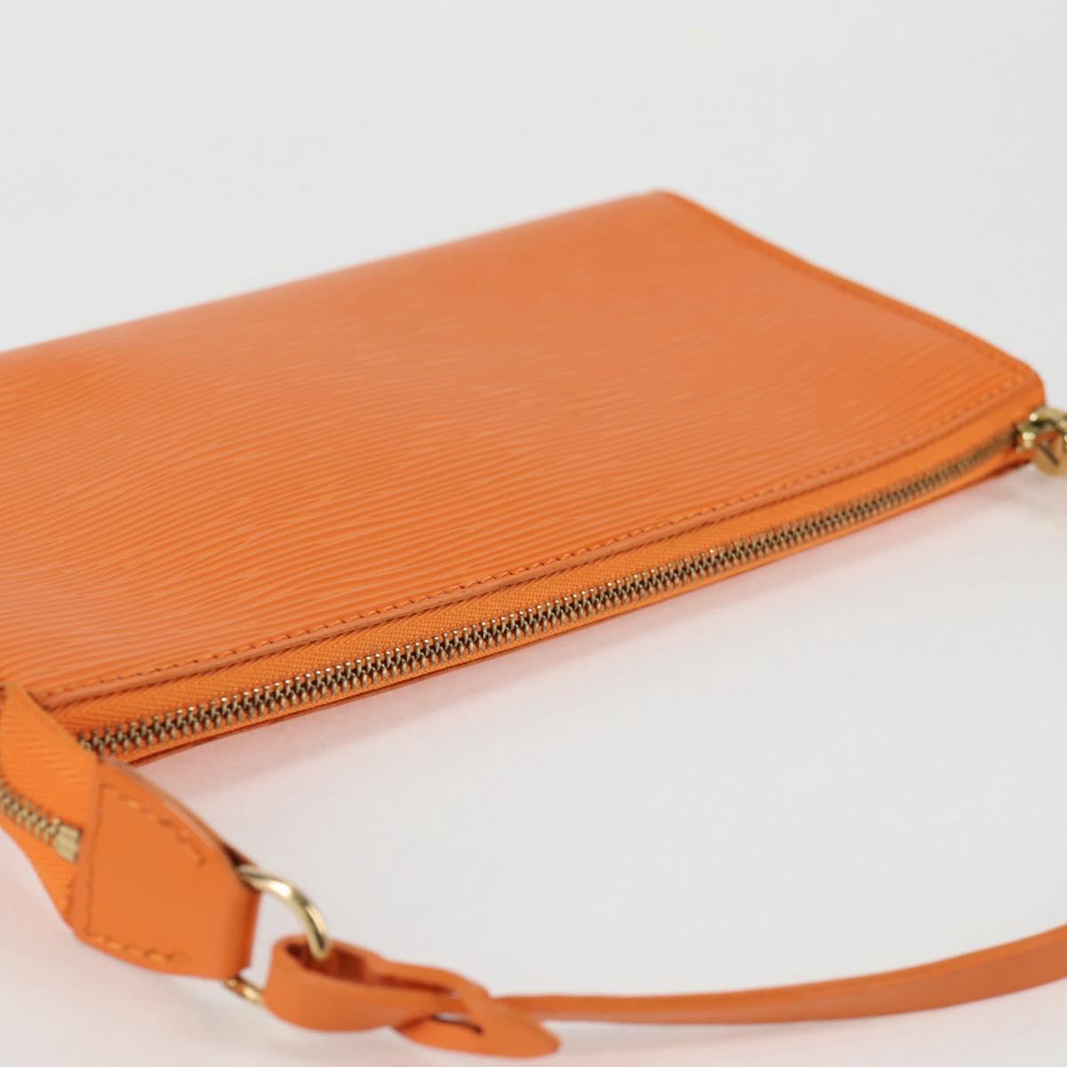 LOUIS VUITTON Epi Pochette Accessoires Pouch Orange Mandarin M5294H Auth 135912V
