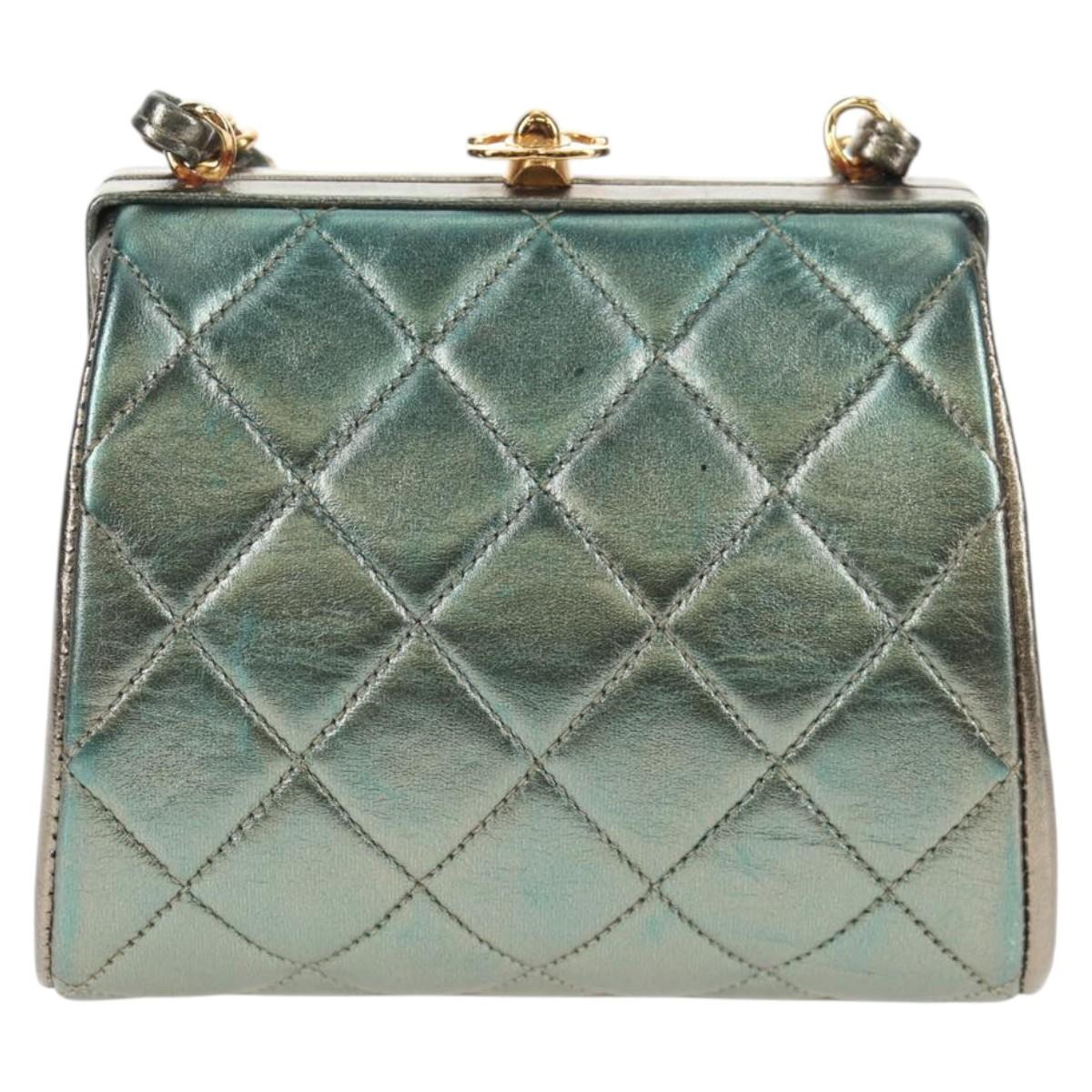 CHANEL Matelasse Chain Shoulder Bag Leather Green CC Auth 136053V