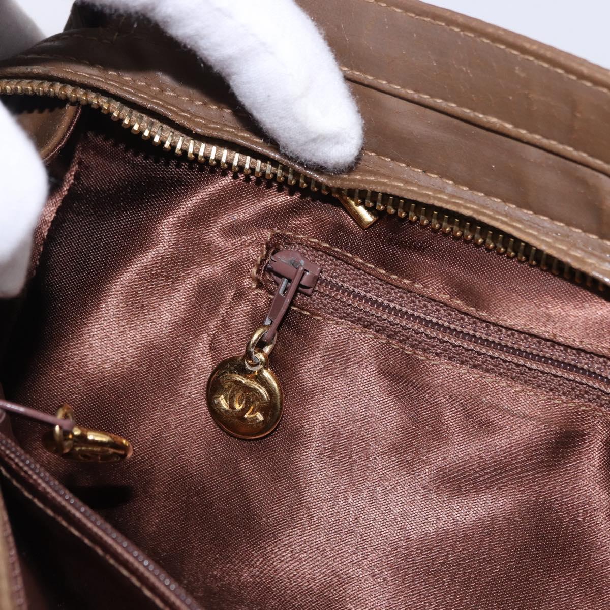 CHANEL Matelasse Chain Tote Bag Patent leather Brown Gold CC Auth 136055