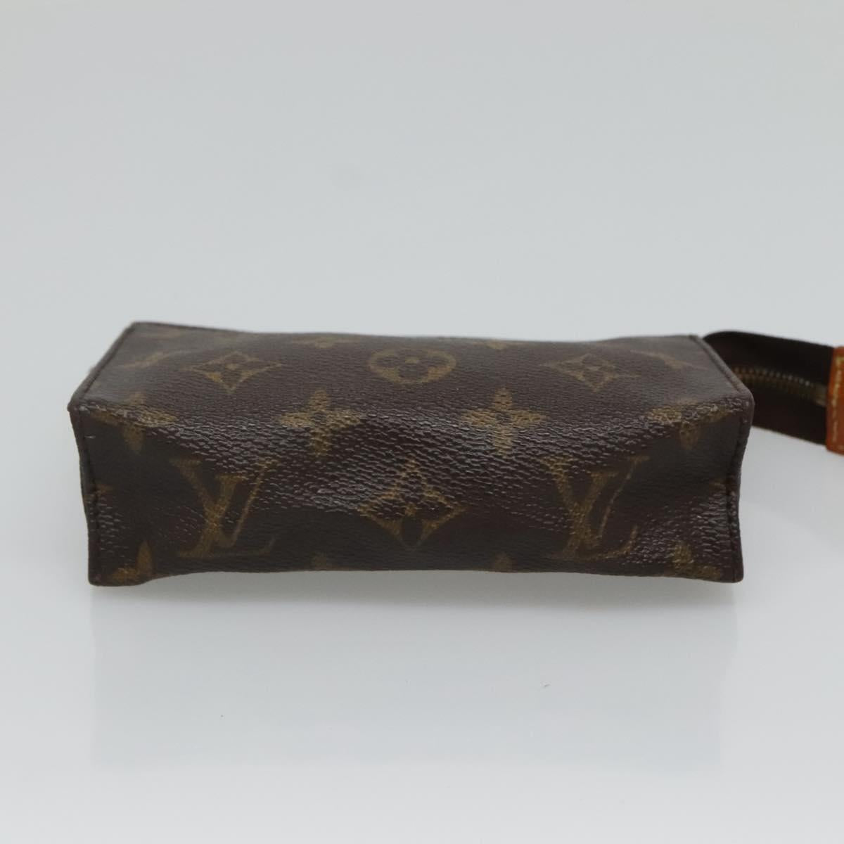 LOUIS VUITTON Monogram Poche Toilette 15 Pouch M47546 LV Auth 136347