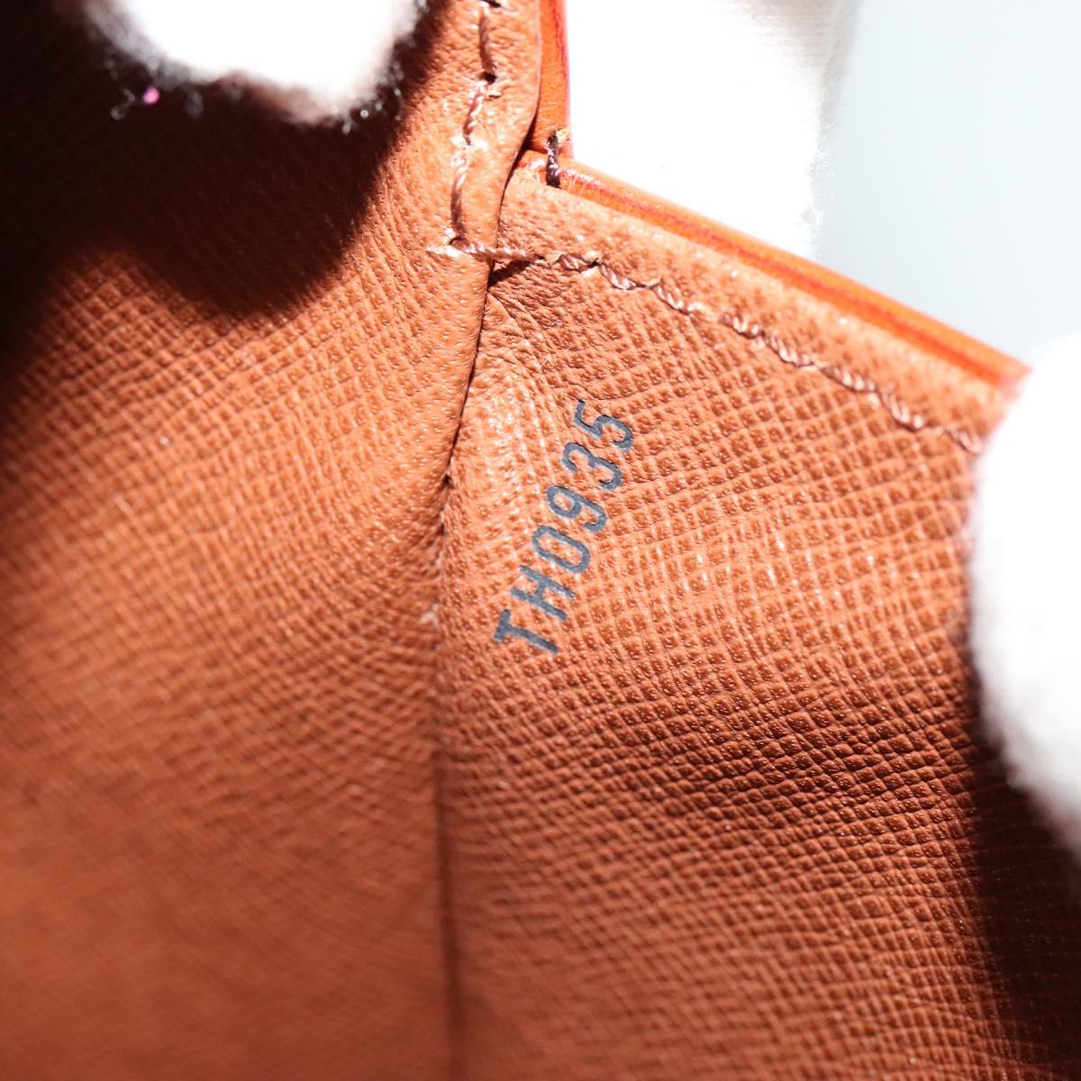 LOUIS VUITTON Epi Saint Cloud PM Shoulder Bag Brown M52213 LV Auth 136414