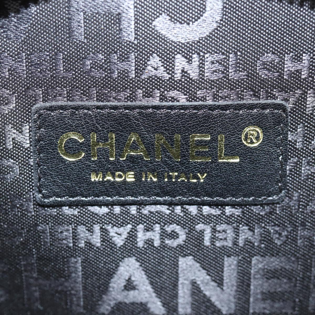 CHANEL Pouch Patent leather Black CC Auth 136541SM
