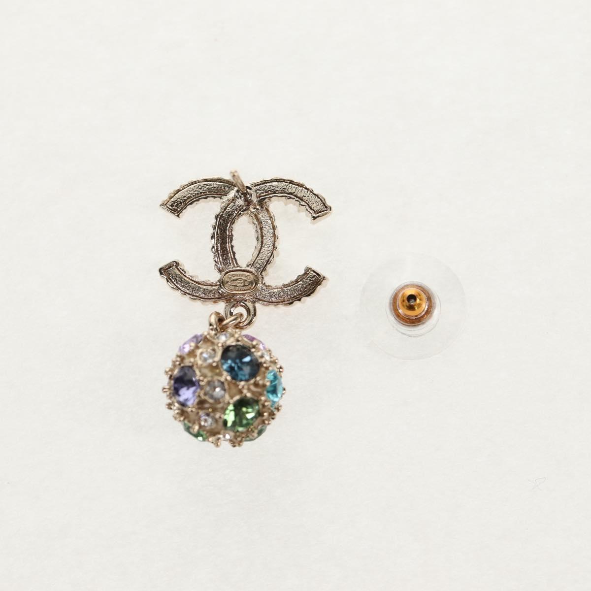 CHANEL Pierce metal Silver CC Auth 136569M