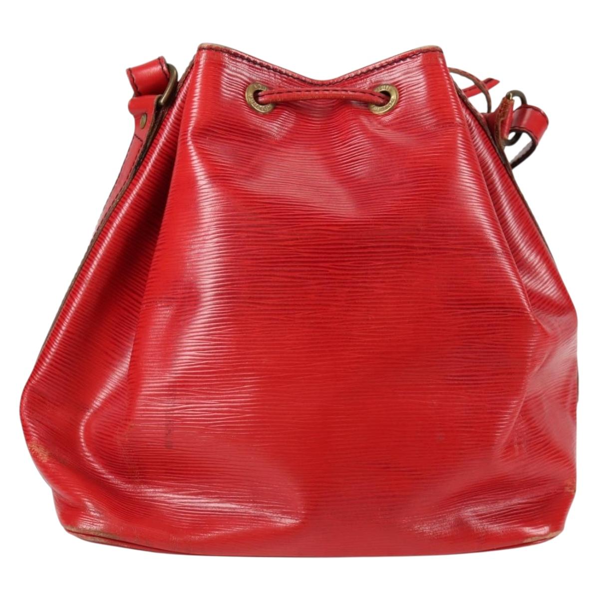 LOUIS VUITTON Epi Petit Noe Shoulder Bag Red M44107 LV Auth 136852
