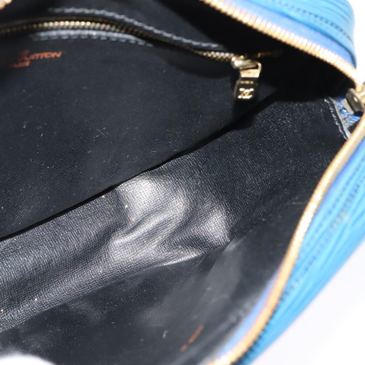 LOUIS VUITTON Epi June Feuille Shoulder Bag Blue M52155 LV Auth 136887