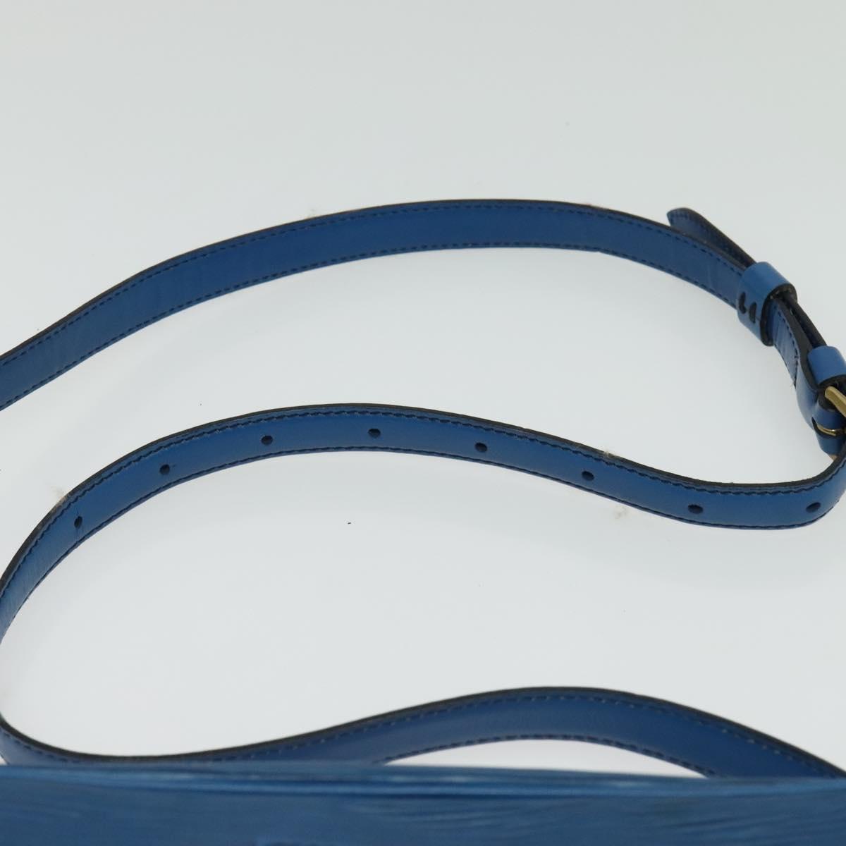 LOUIS VUITTON Epi June Feuille Shoulder Bag Blue M52155 LV Auth 136887