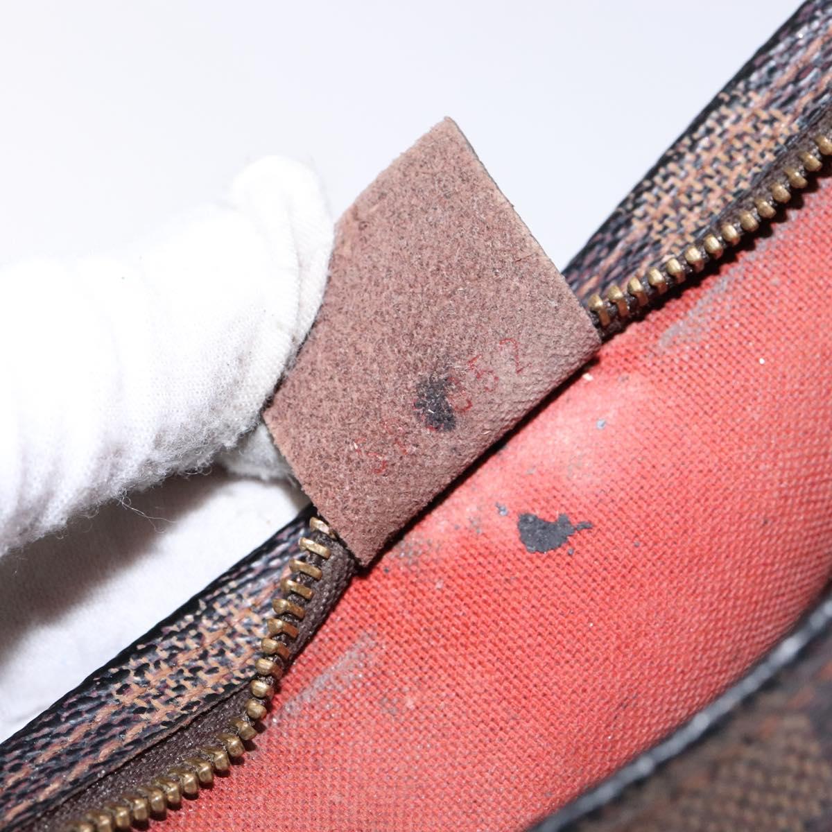 LOUIS VUITTON Damier Ebene Trousse Makeup Pouch N51982 LV Auth 136912