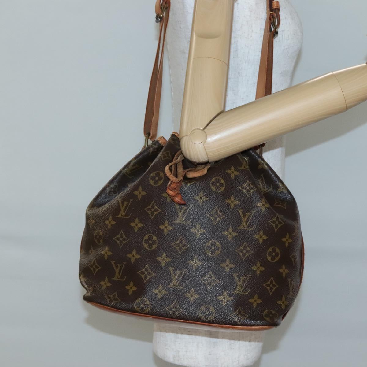 LOUIS VUITTON Monogram Petit Noe Shoulder Bag M42226 LV Auth 136931
