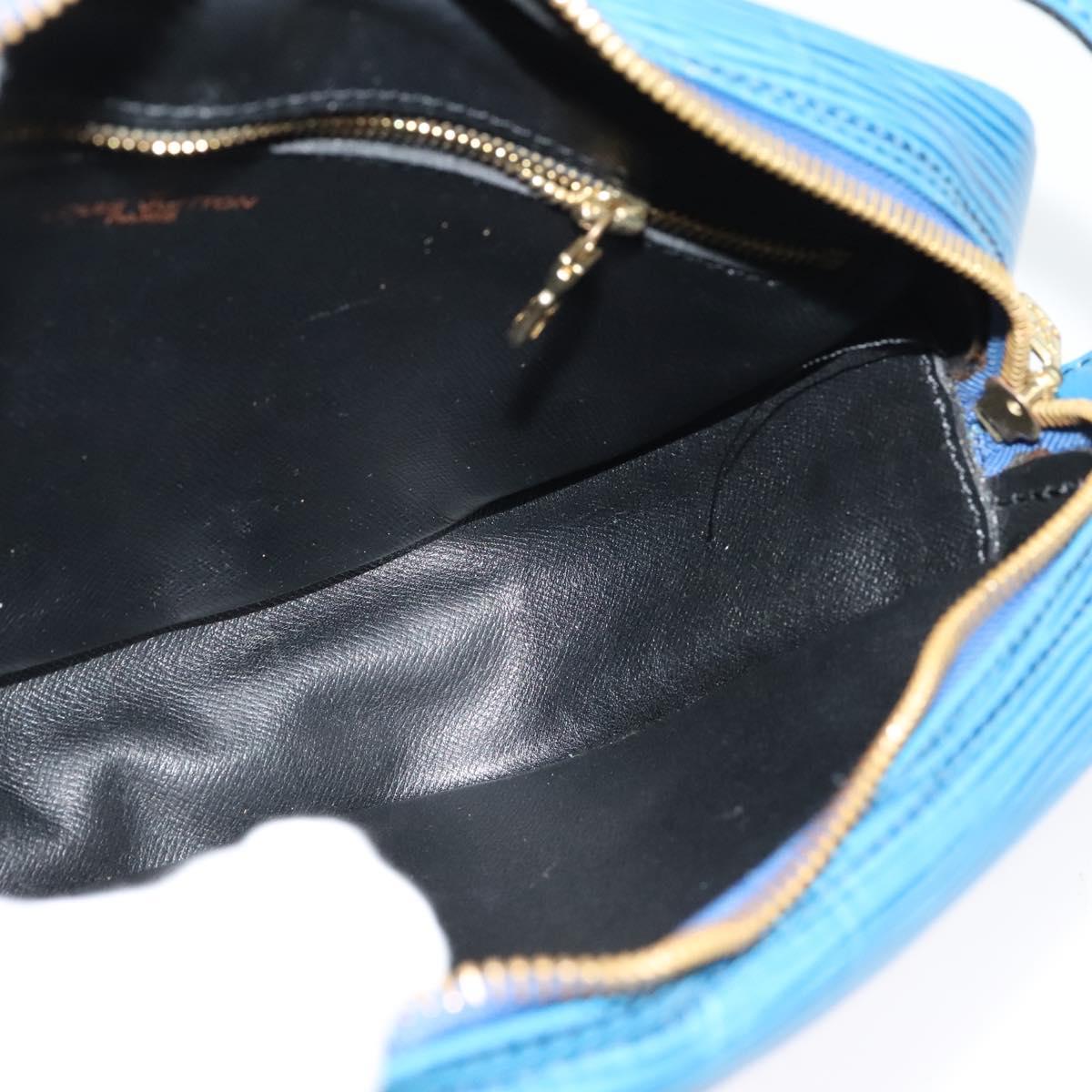 LOUIS VUITTON Epi June Feuille Shoulder Bag Blue M52155 LV Auth 136985