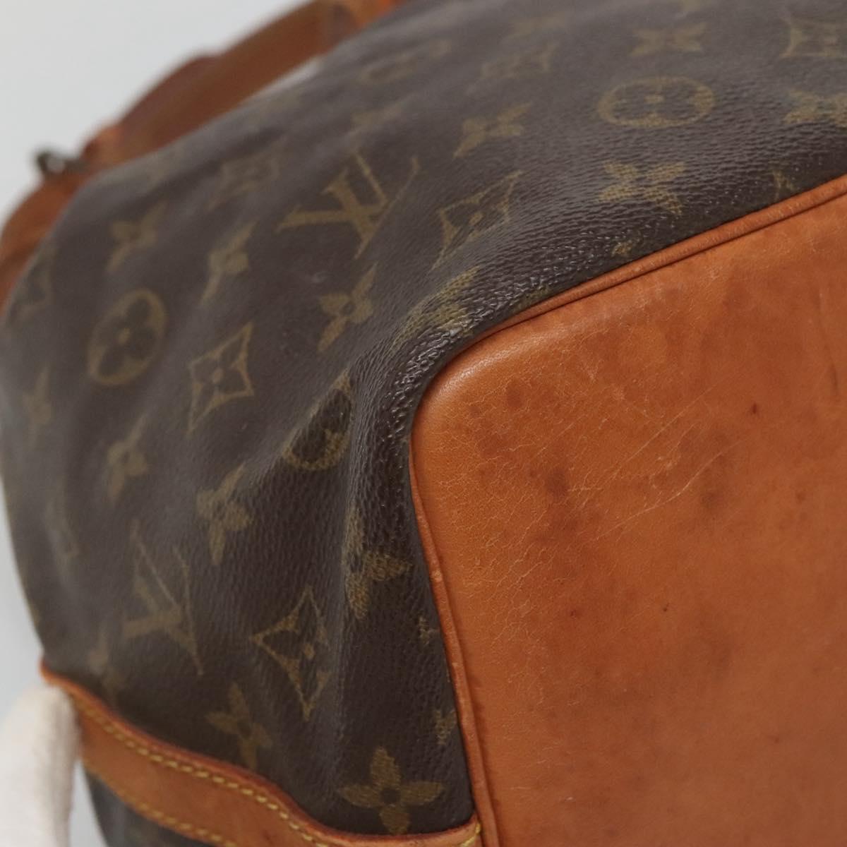 LOUIS VUITTON Monogram Petit Noe Shoulder Bag M42226 LV Auth 137017