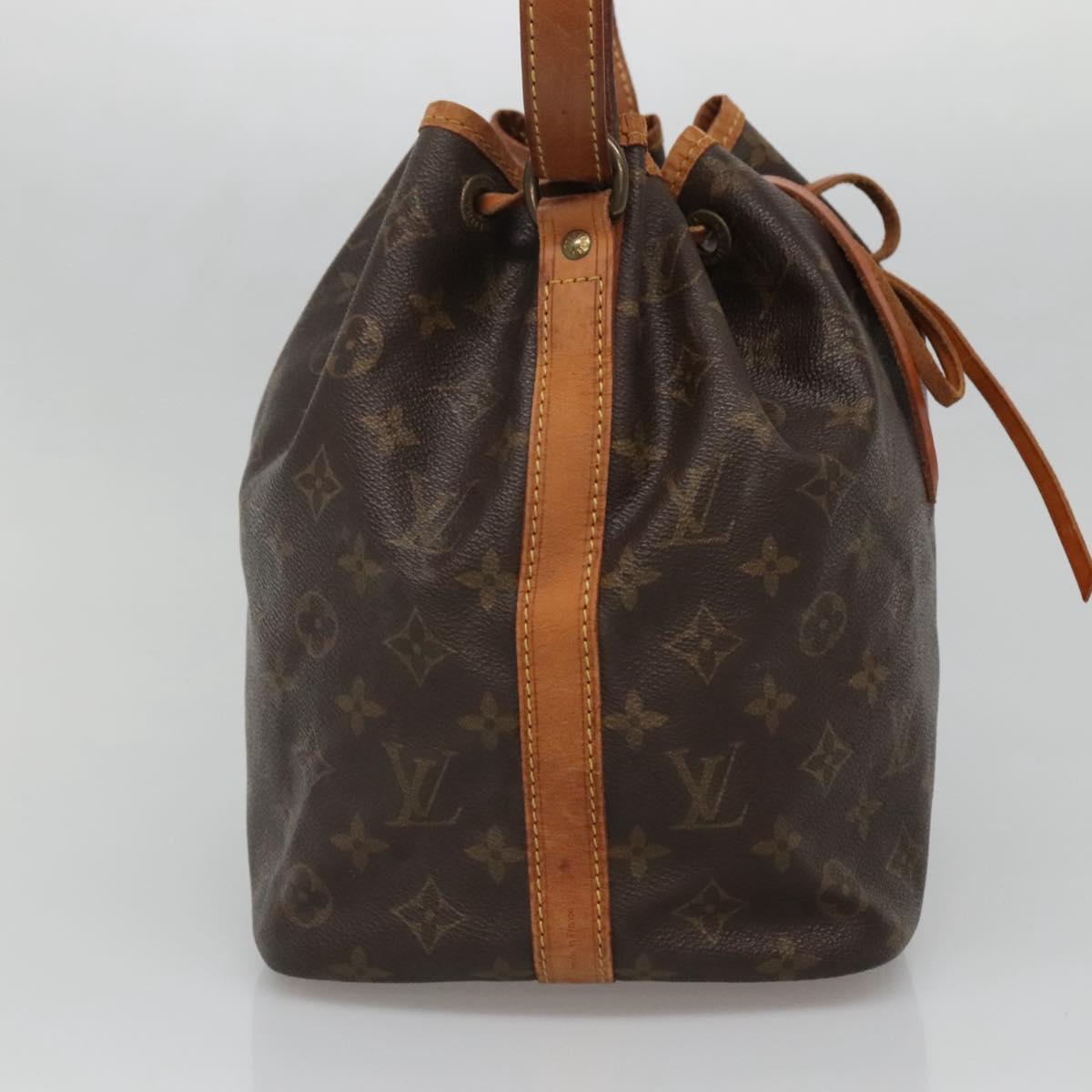 LOUIS VUITTON Monogram Petit Noe Shoulder Bag M42226 LV Auth 137017