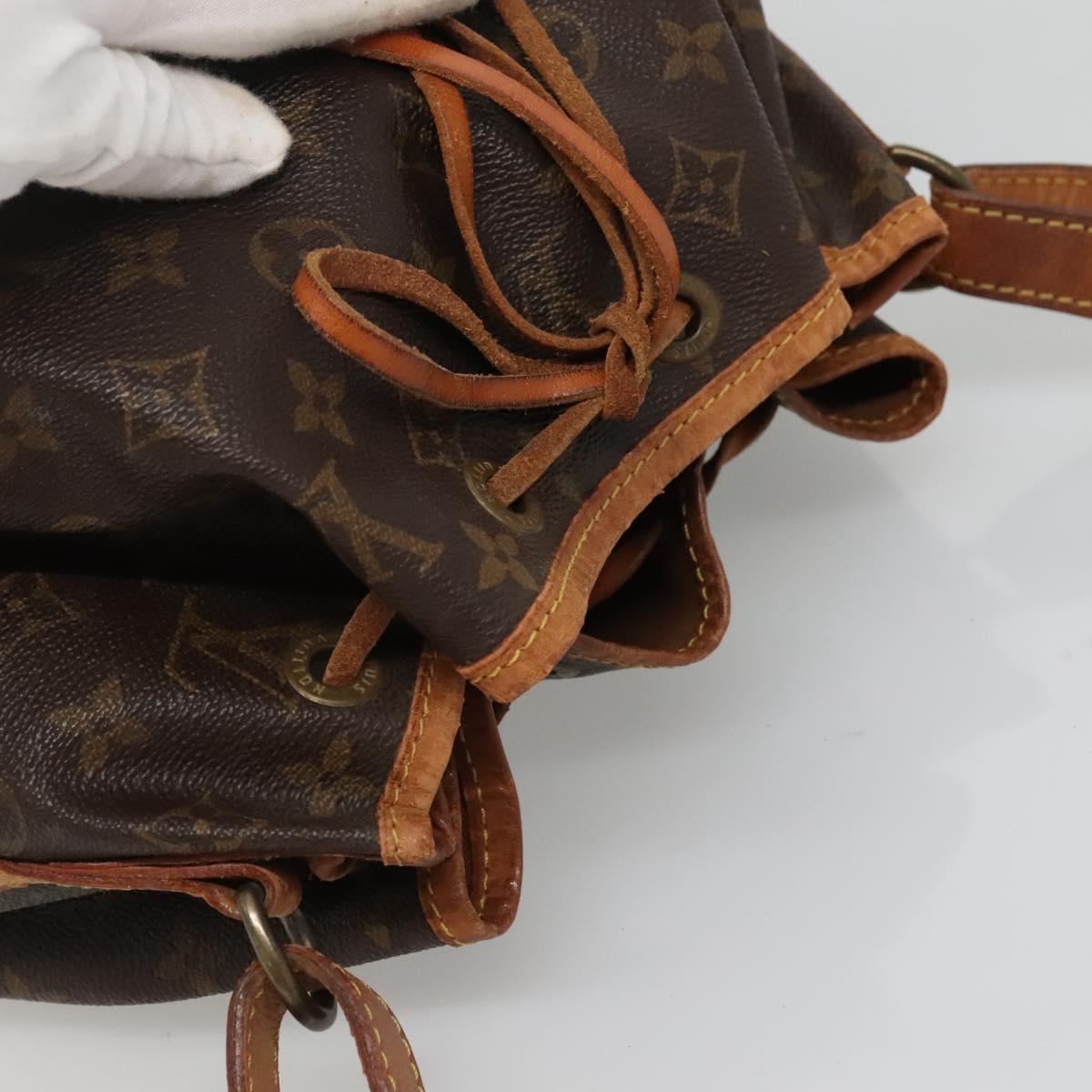 LOUIS VUITTON Monogram Petit Noe Shoulder Bag M42226 LV Auth 137017