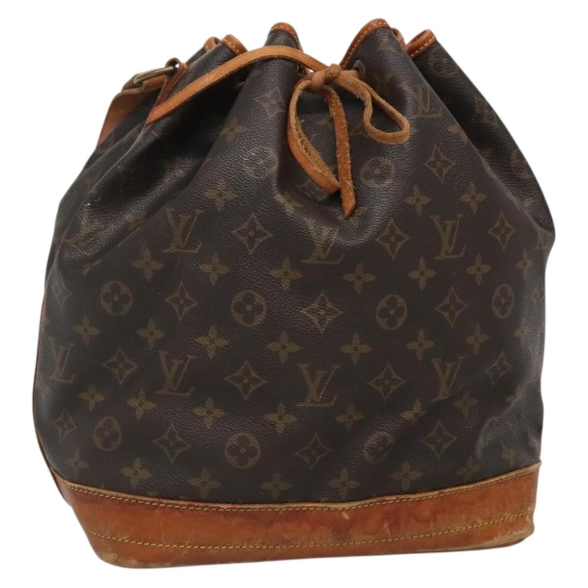 LOUIS VUITTON Monogram Noe Shoulder Bag M42224 LV Auth 137040