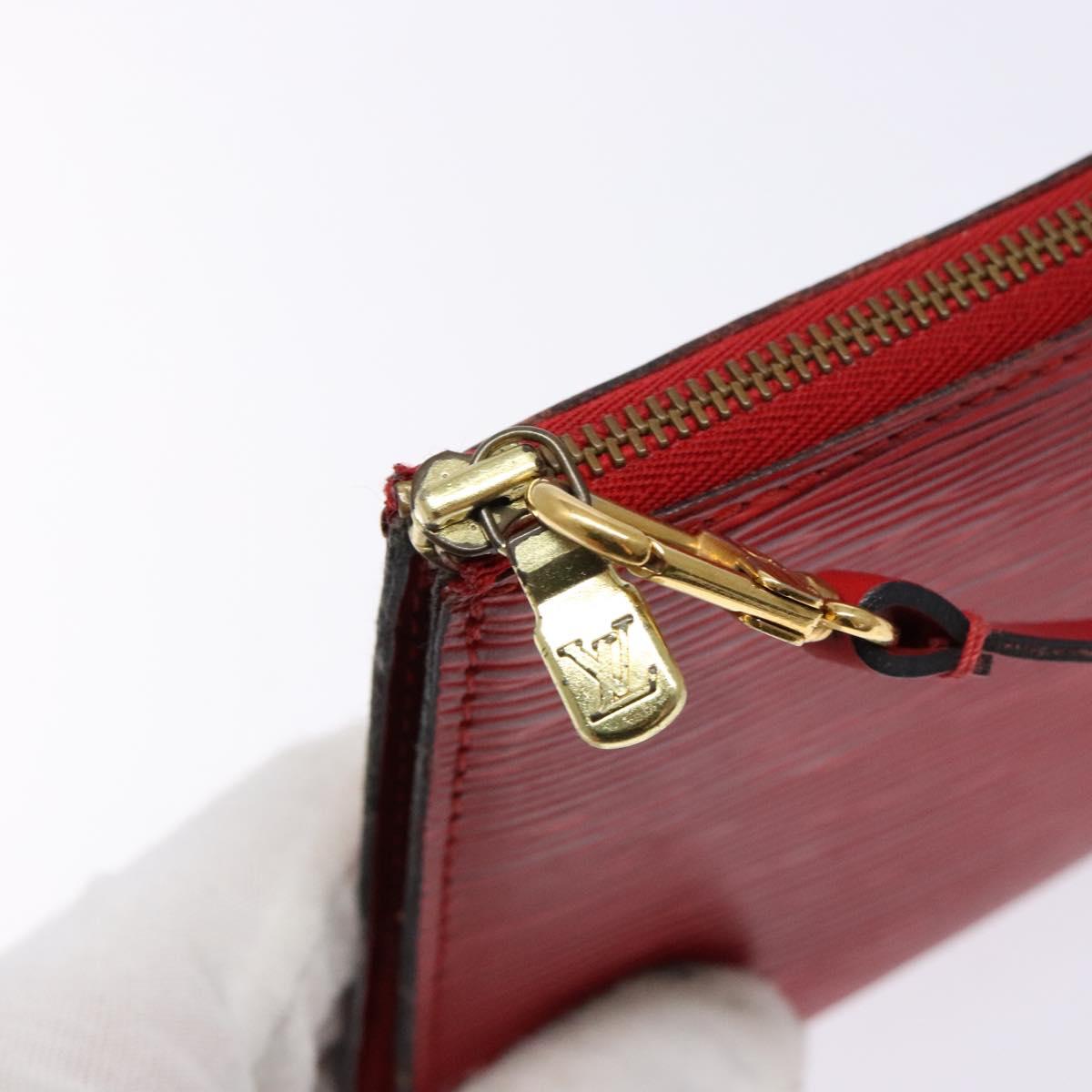 LOUIS VUITTON Epi Pochette Accessoires Pouch Red M52947 LV Auth 137108