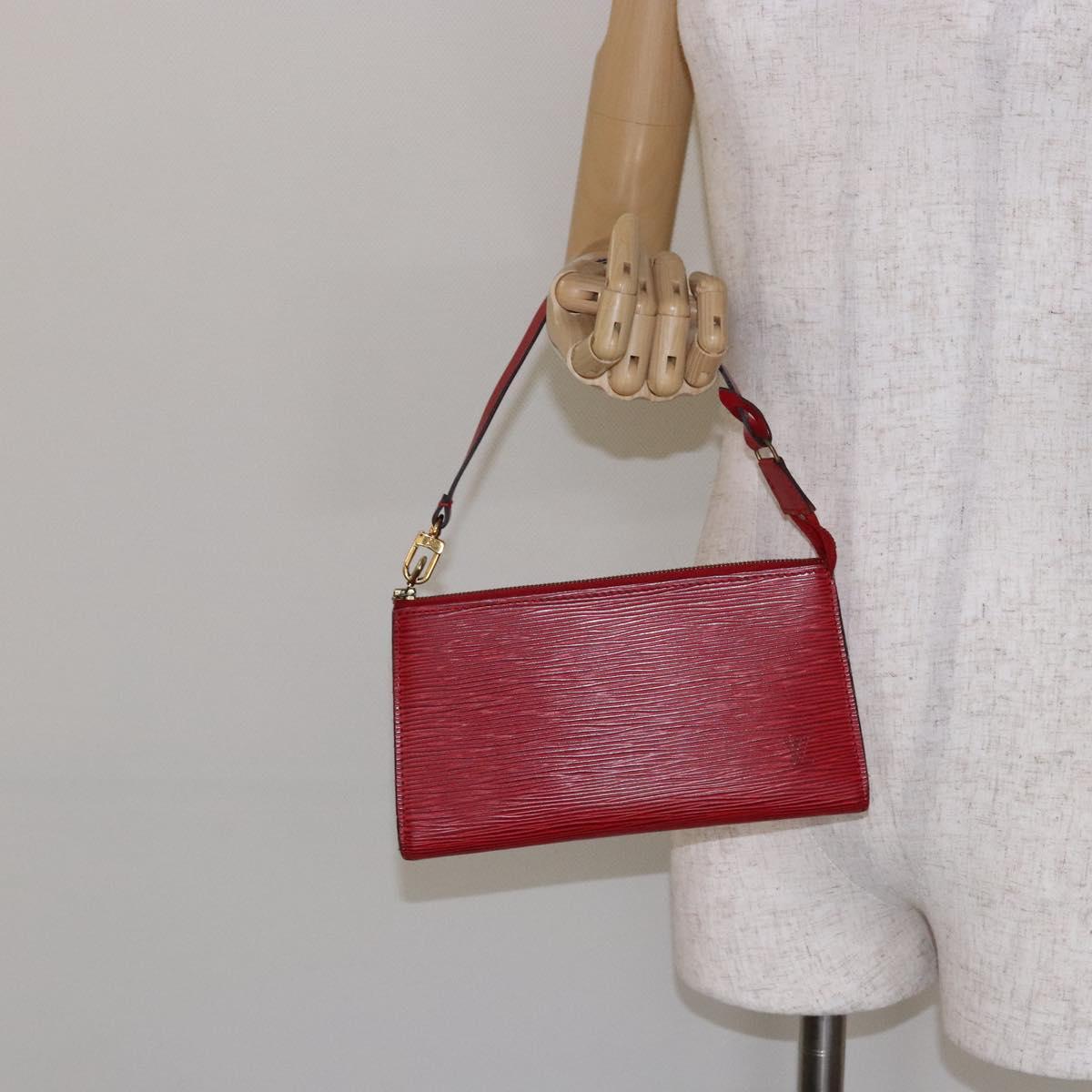 LOUIS VUITTON Epi Pochette Accessoires Pouch Red M52947 LV Auth 137108