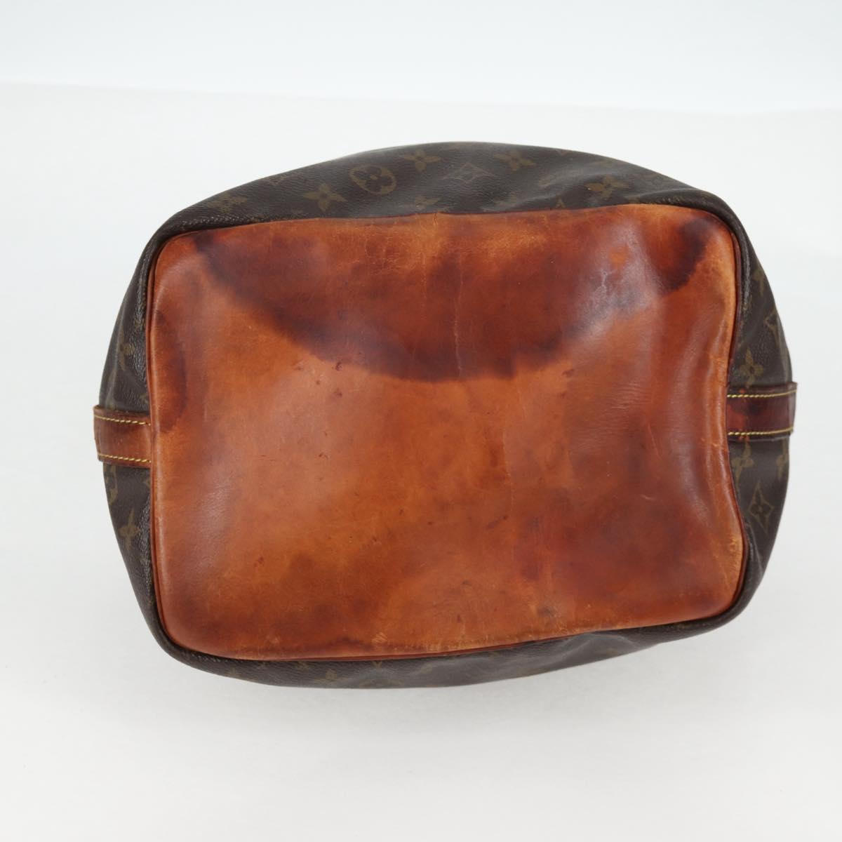 LOUIS VUITTON Monogram Petit Noe Shoulder Bag M42226 LV Auth 137554