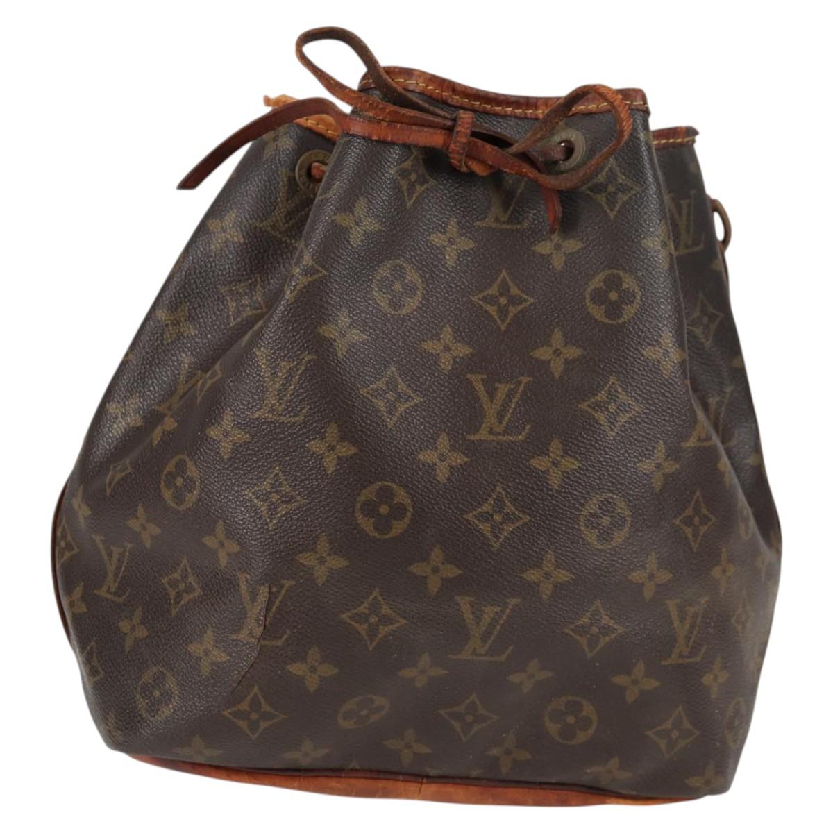 LOUIS VUITTON Monogram Petit Noe Shoulder Bag M42226 LV Auth 137554