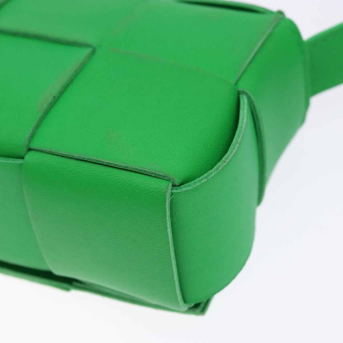 BOTTEGA VENETA MAXI INTRECCIATO Candy Cassette Bag Leather Green Auth 137583