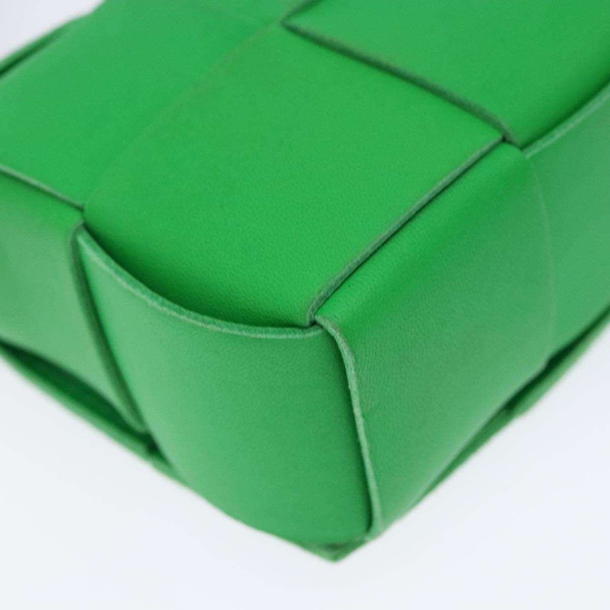BOTTEGA VENETA MAXI INTRECCIATO Candy Cassette Bag Leather Green Auth 137583