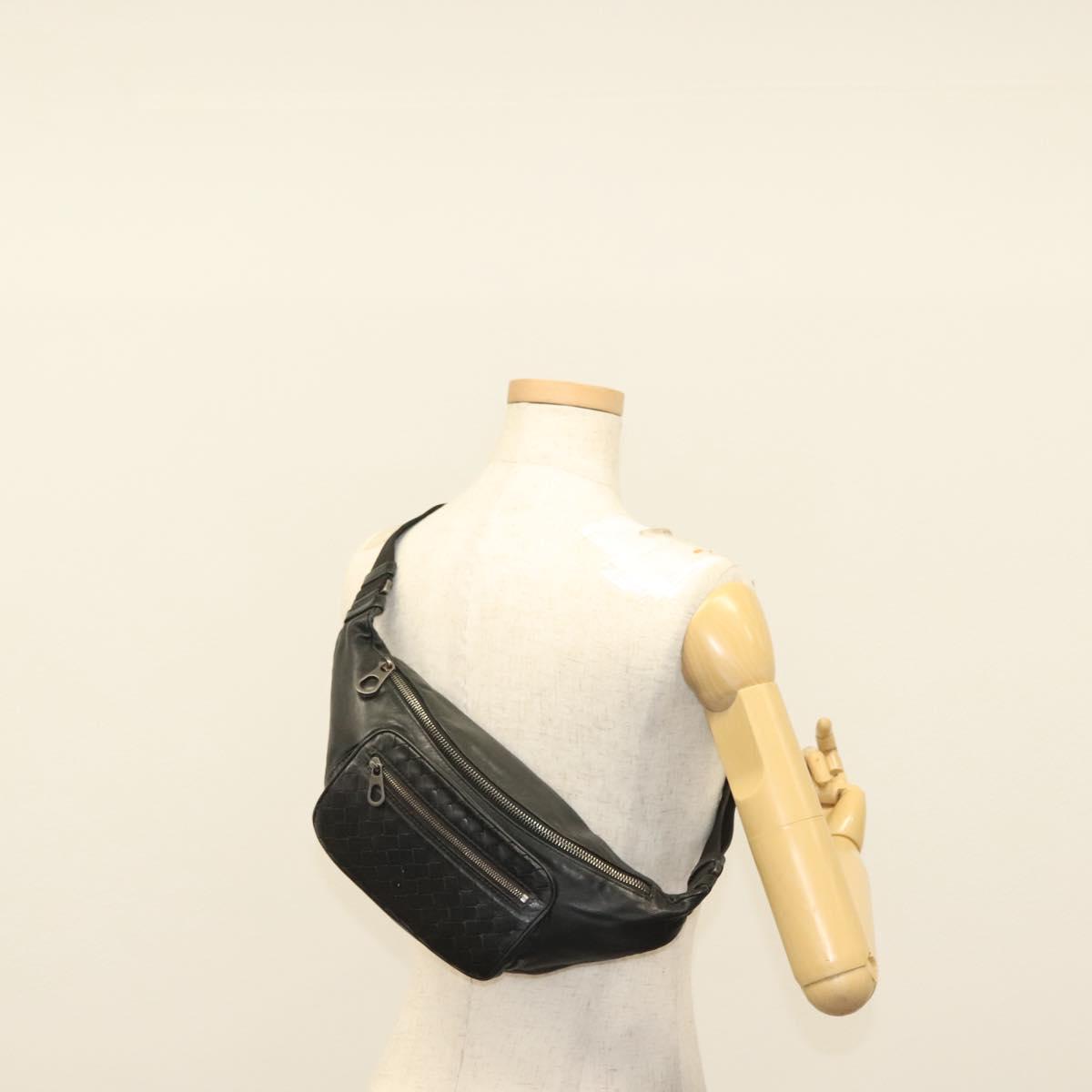 BOTTEGA VENETA INTRECCIATO Waist Bag Leather Black Silver Auth 137678