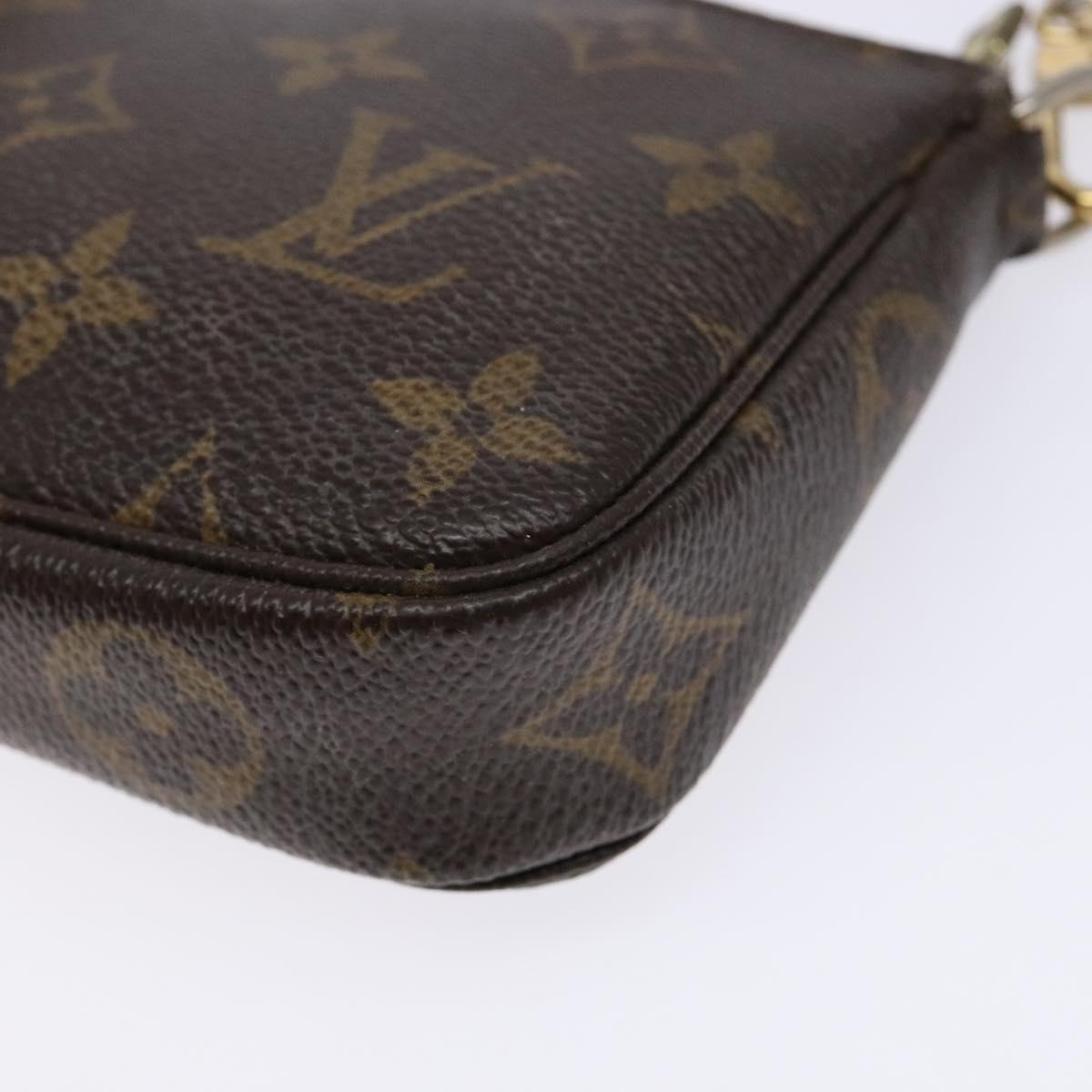 LOUIS VUITTON Monogram Mini Pochette Accessoires Pouch M58009 LV Auth 137805