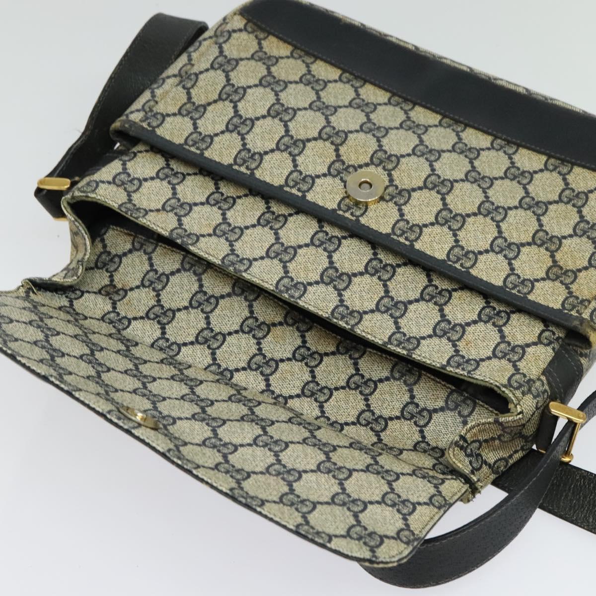GUCCI GG Supreme Shoulder Bag PVC Navy Gold Auth 137864