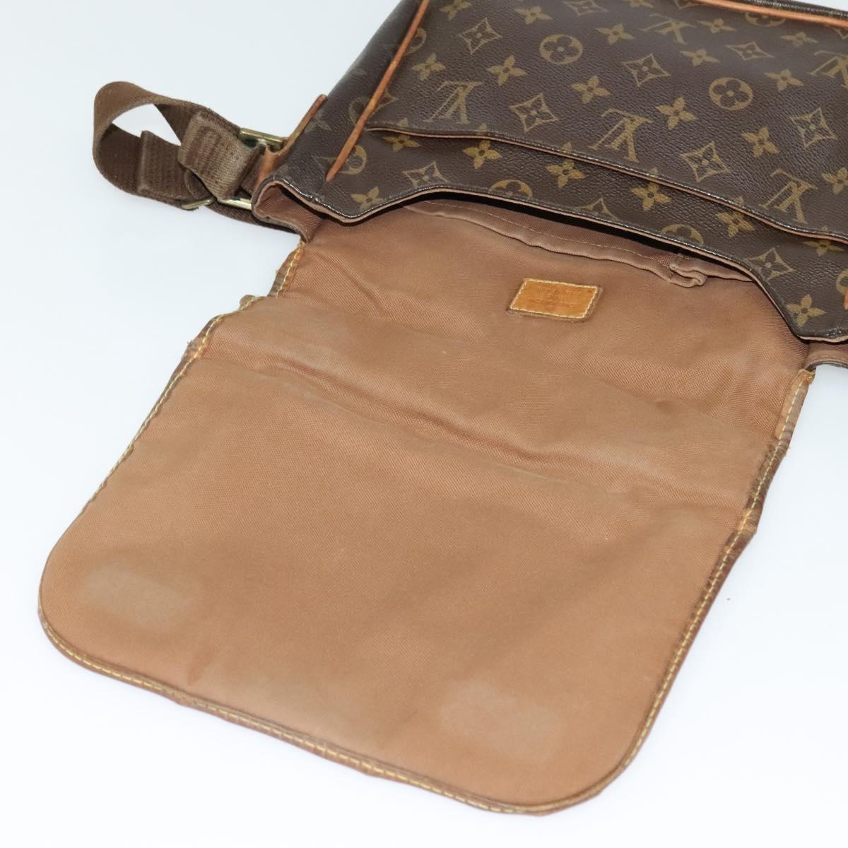 LOUIS VUITTON Monogram Messenger Bosphore PM Shoulder Bag M40106 LV Auth 137983