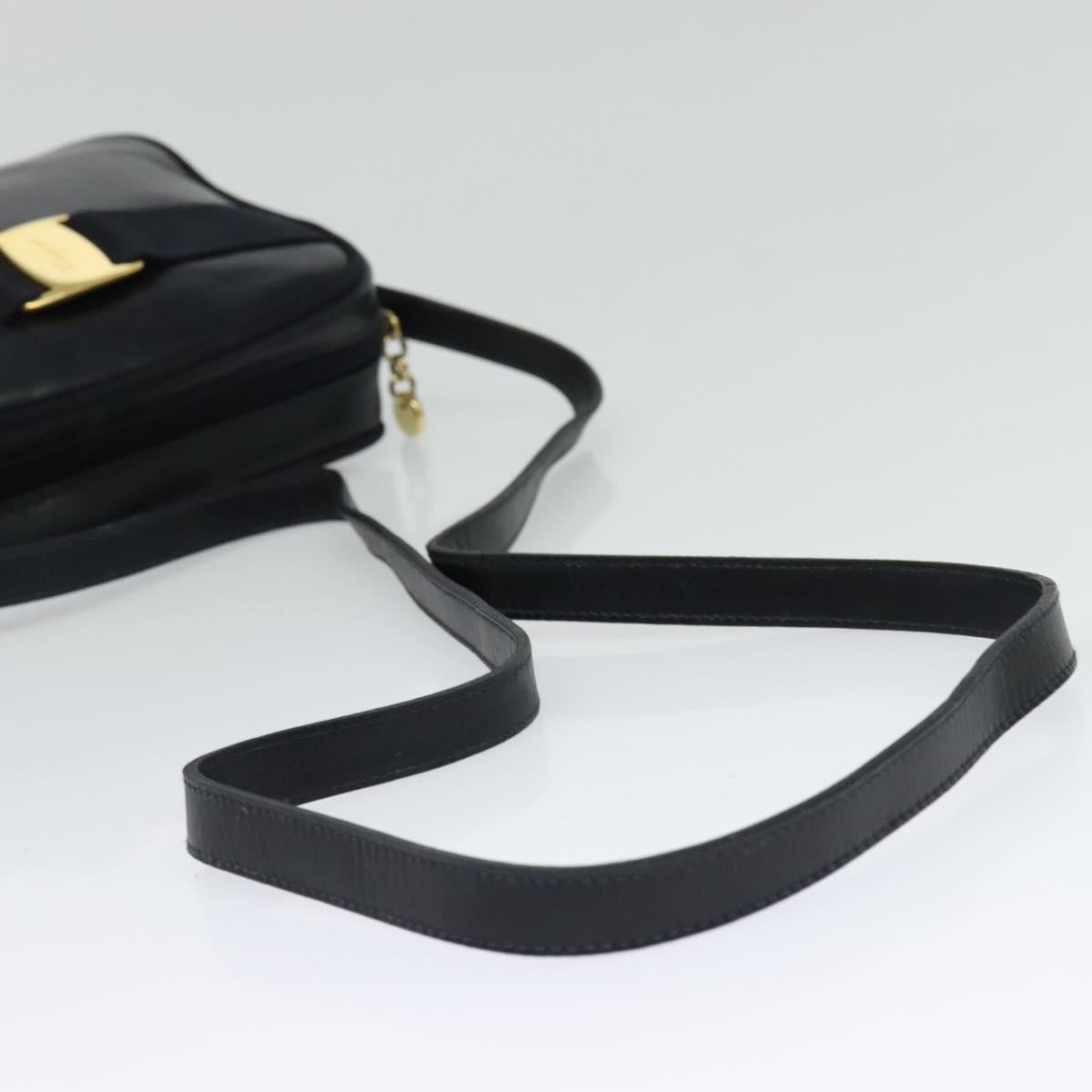 Salvatore Ferragamo Vala Shoulder Bag Leather Navy Gold Auth 138120