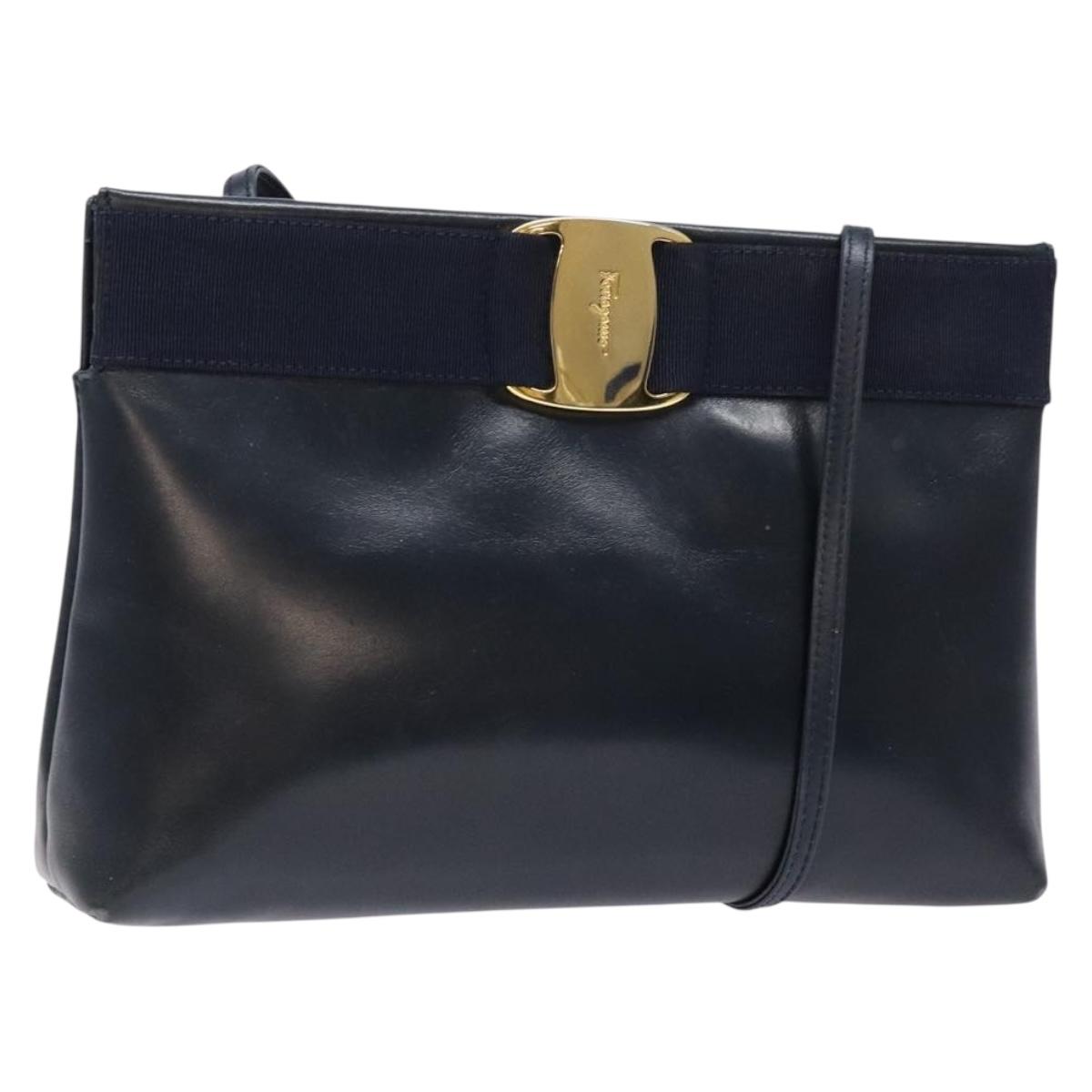 Salvatore Ferragamo Vala Shoulder Bag Leather Black Gold Auth 138416