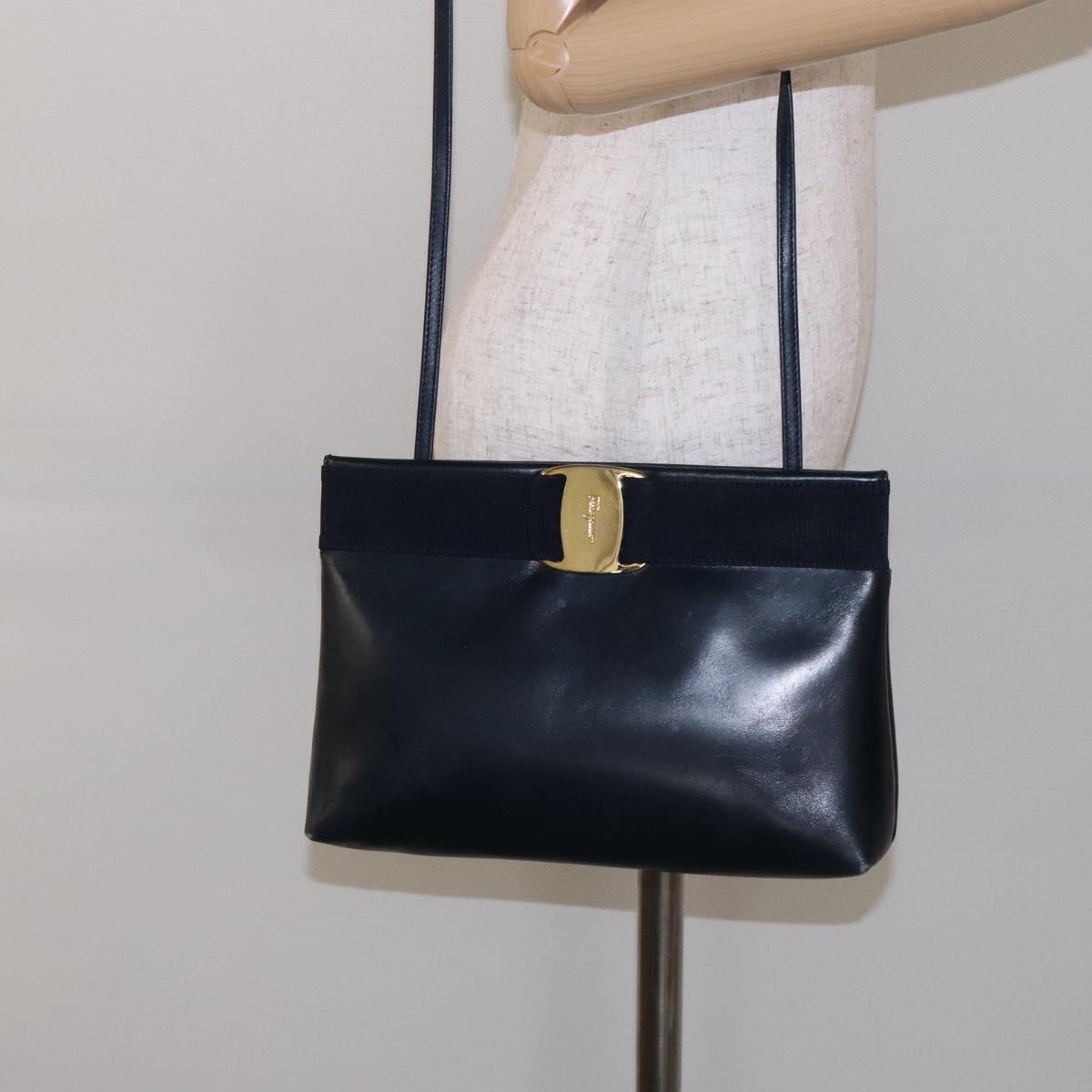 Salvatore Ferragamo Vala Shoulder Bag Leather Black Gold Auth 138416