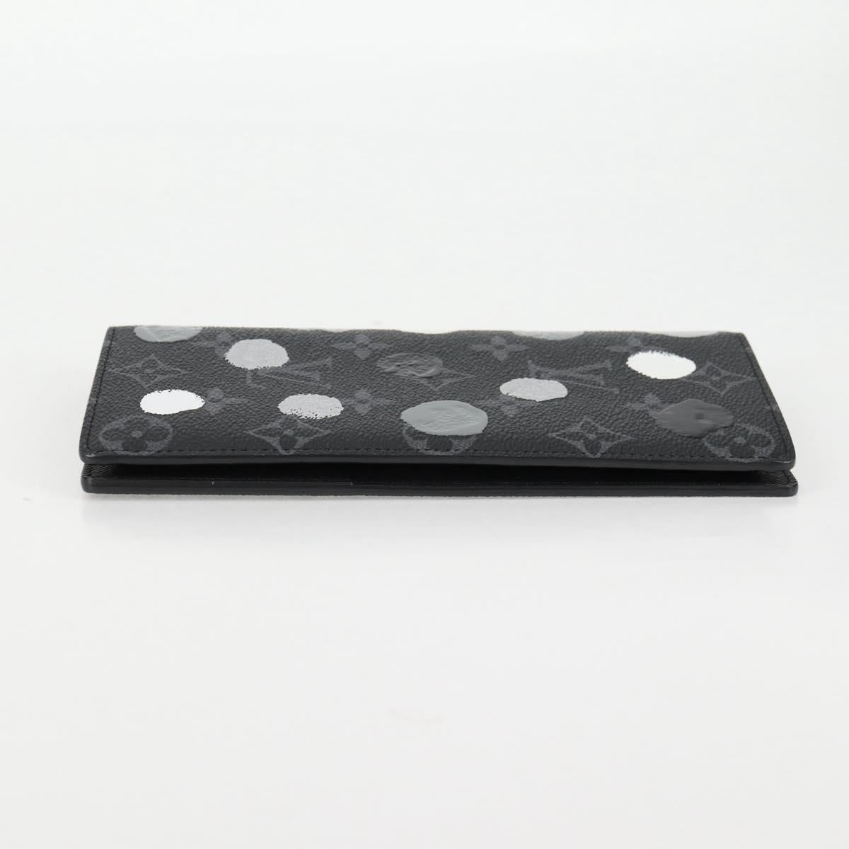 LOUIS VUITTON Monogram Eclipse (LV x YK) Portefeuille Plaza M81932 Auth 138477M