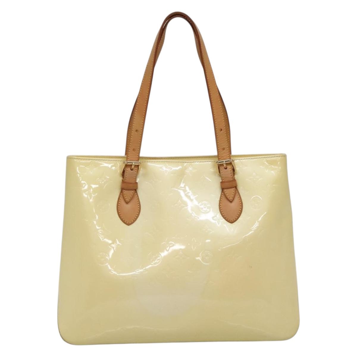 LOUIS VUITTON Monogram Vernis Brentwood Shoulder Bag Perle M91512 Auth 138653