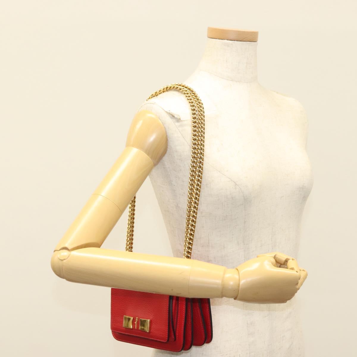 Salvatore Ferragamo Chain Vala Shoulder Bag Leather Red Gold Auth 138878