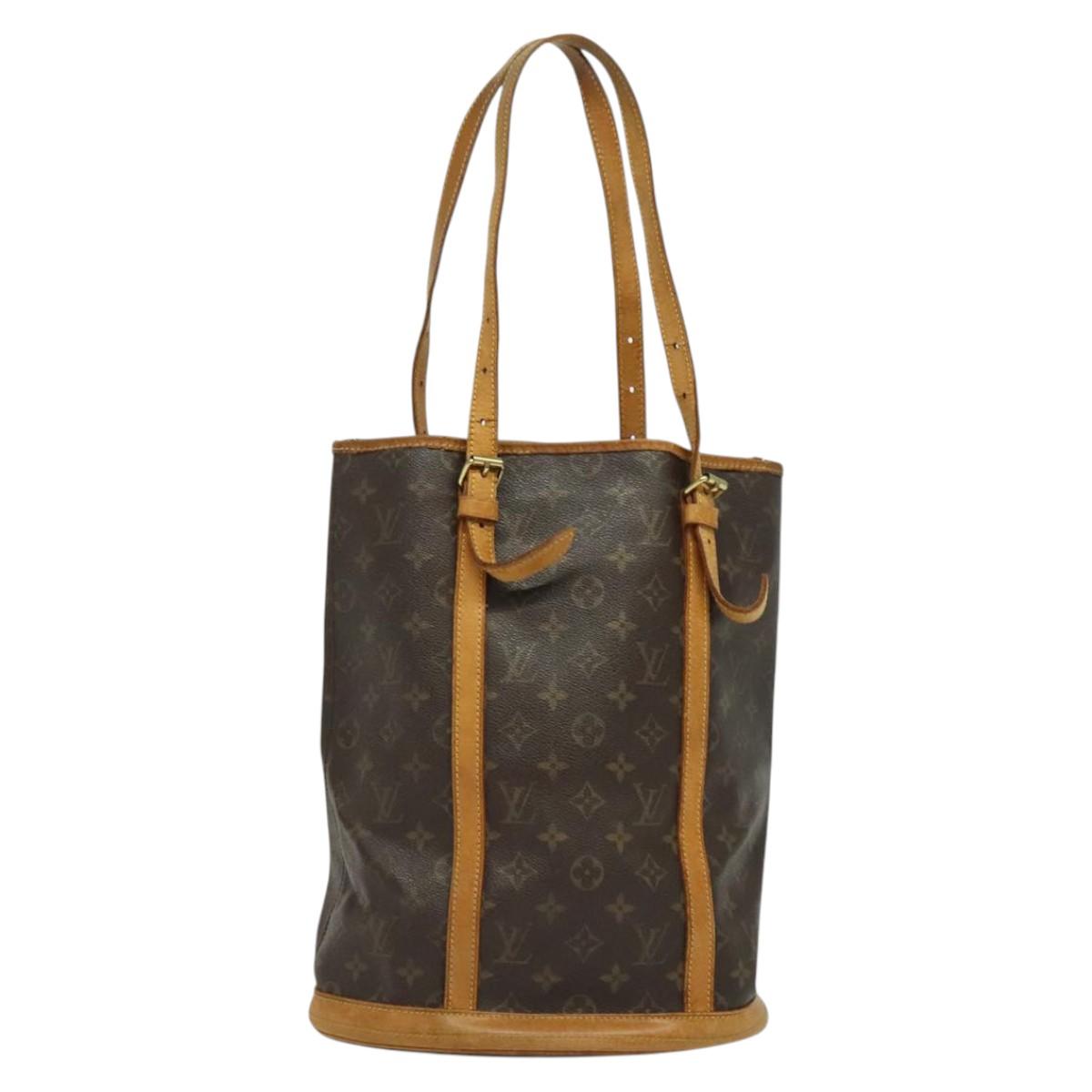 LOUIS VUITTON Monogram Bucket GM Shoulder Bag M42236 LV Auth 139561