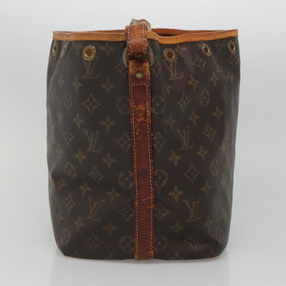 LOUIS VUITTON Monogram Petit Noe Shoulder Bag M42226 LV Auth 139670