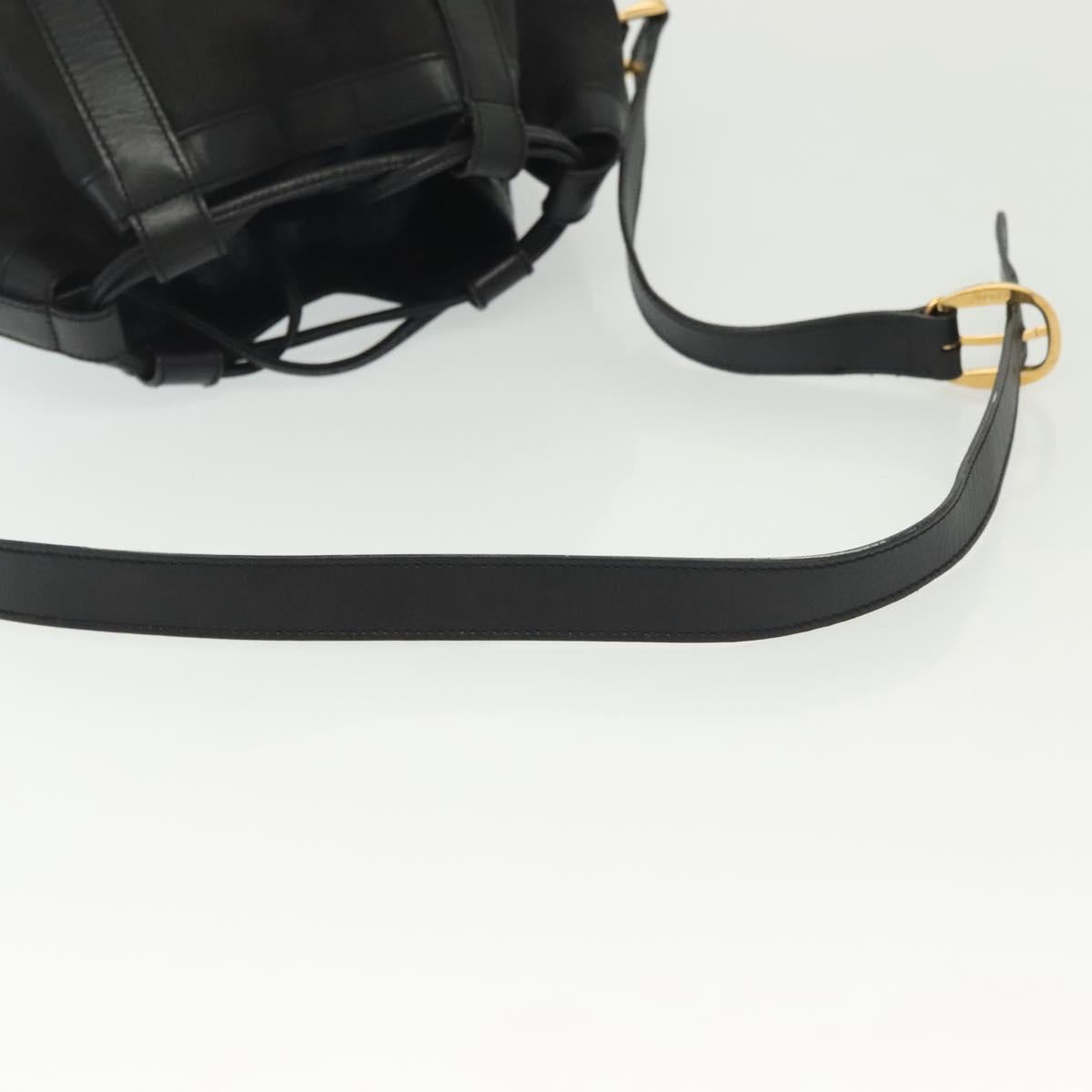 GUCCI GG Canvas Shoulder Bag Black Gold Auth 139771