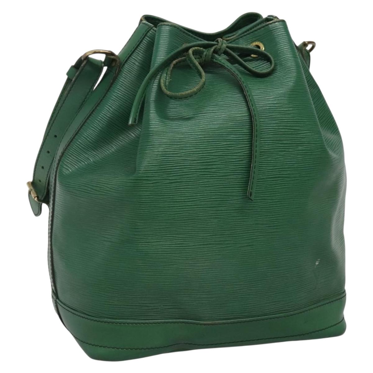 LOUIS VUITTON Epi Noe Shoulder Bag Green M44004 LV Auth 139880