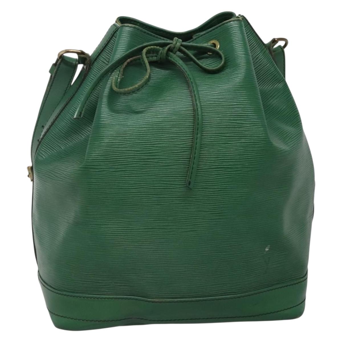 LOUIS VUITTON Epi Noe Shoulder Bag Green M44004 LV Auth 139880