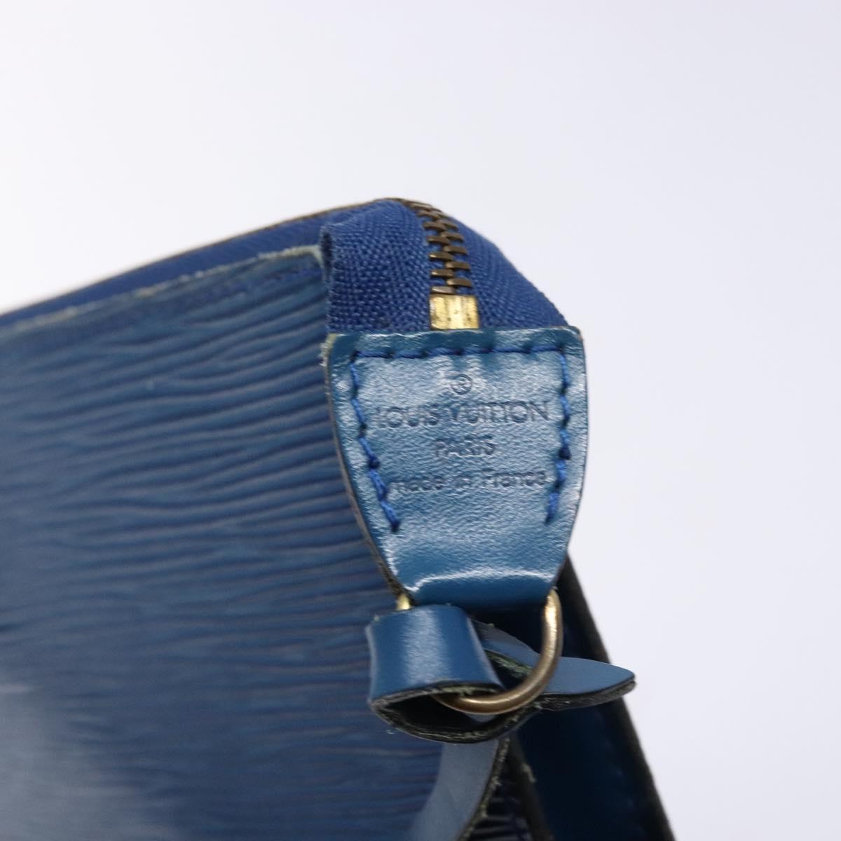 LOUIS VUITTON Epi Pochette Accessoires Pouch Blue M52985 LV Auth 139925