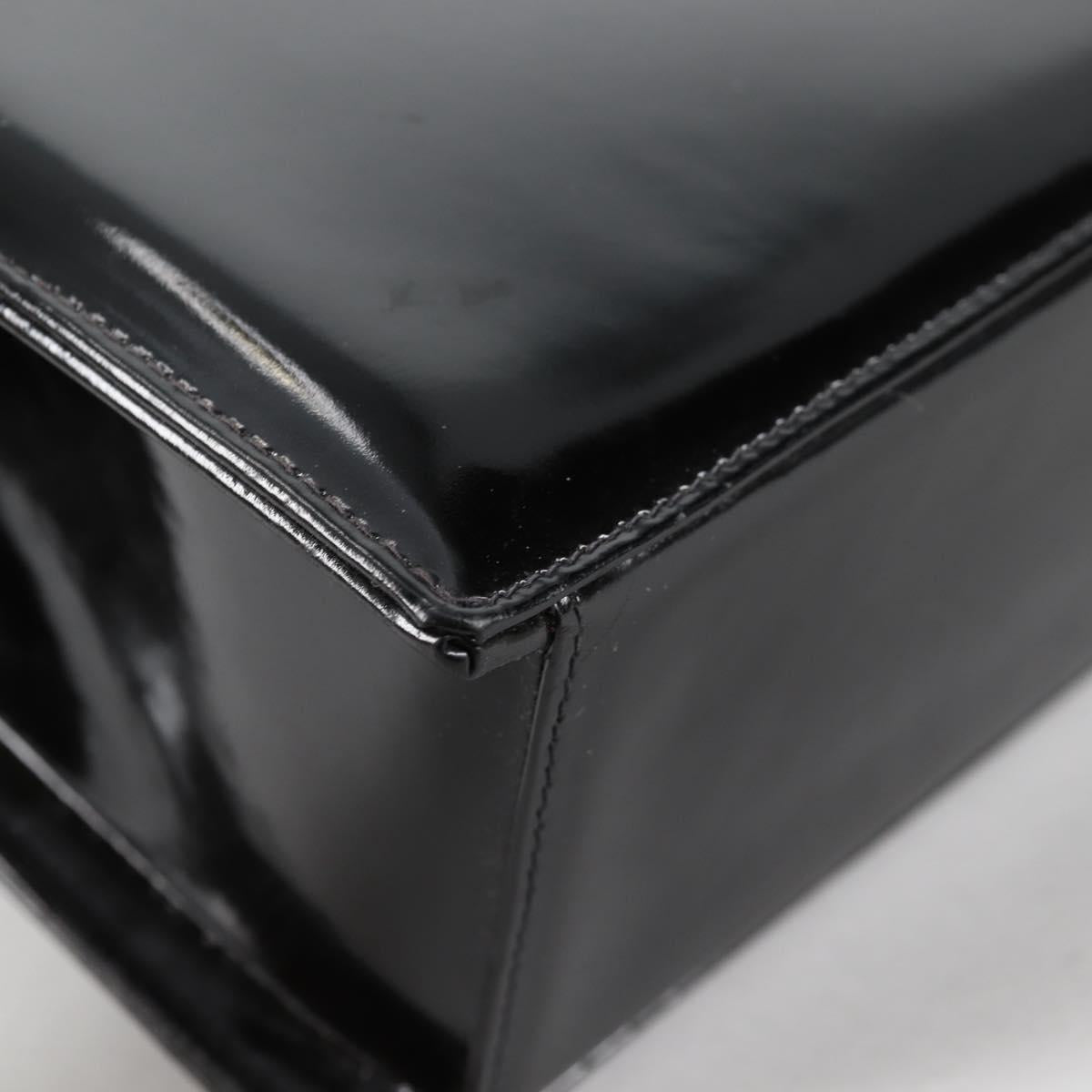 CHANEL Chain Shoulder Bag Patent leather Black Silver CC Auth 139979V