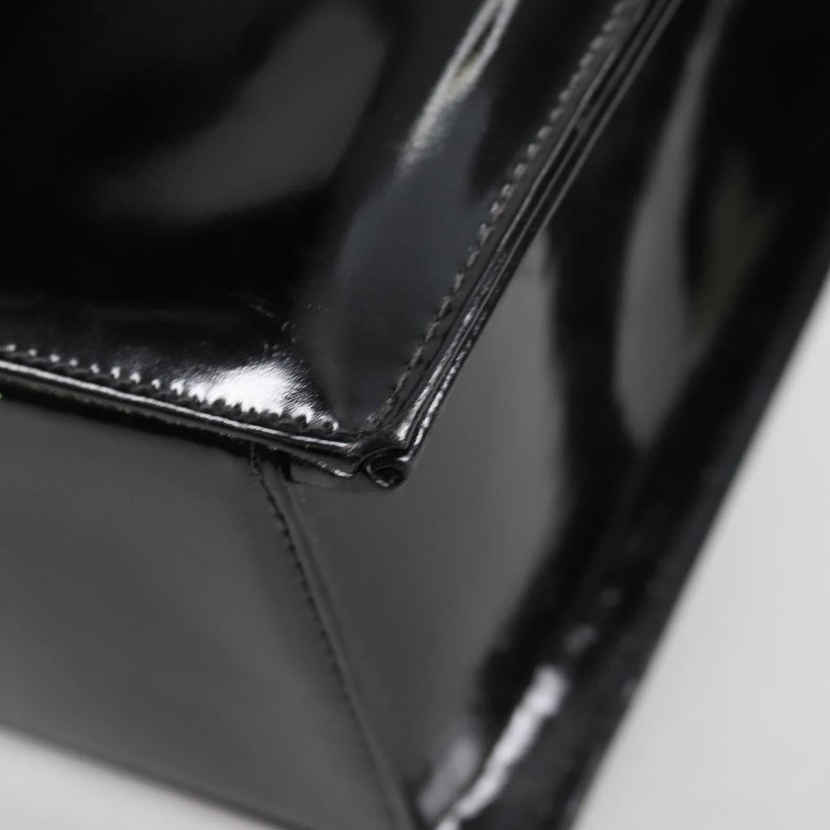 CHANEL Chain Shoulder Bag Patent leather Black Silver CC Auth 139979V