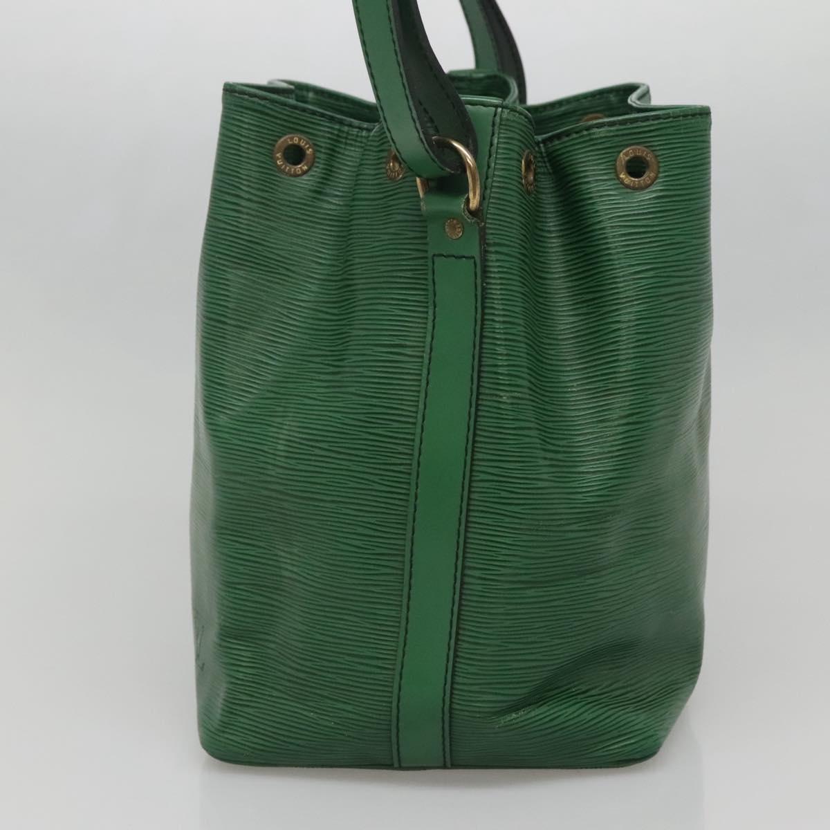 LOUIS VUITTON Epi Petit Noe Shoulder Bag Green M44104 LV Auth 140190